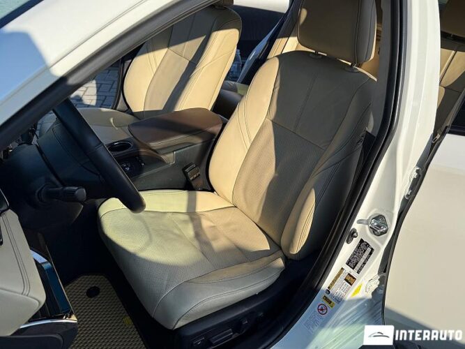 Toyota Avalon 42 interauto-car