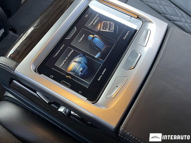 BMW 740e 56 interauto-car