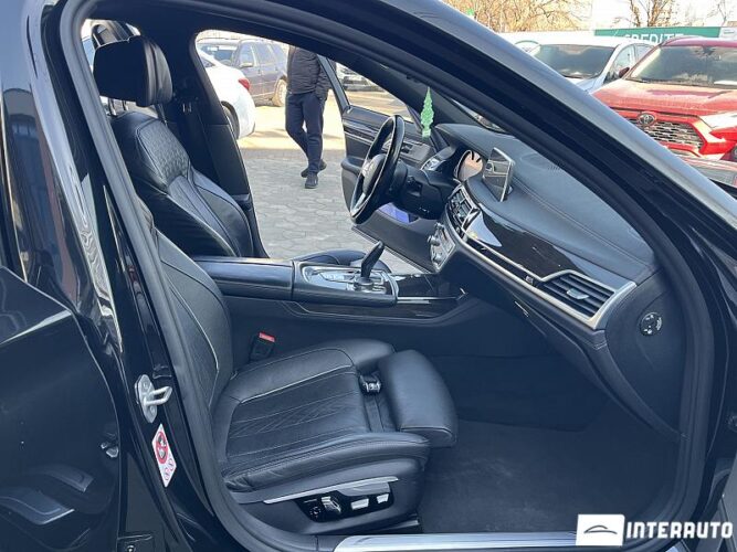 BMW 740e 59 interauto-car