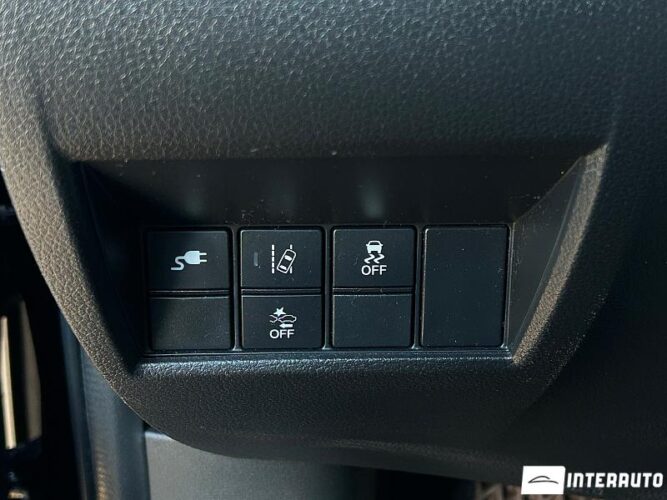 Honda Clarity 38 interauto-car