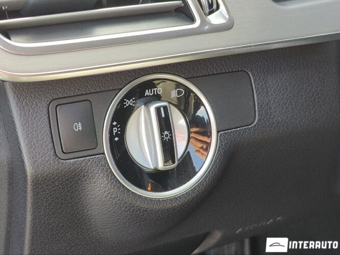 Mercedes E 200 45 interauto-car
