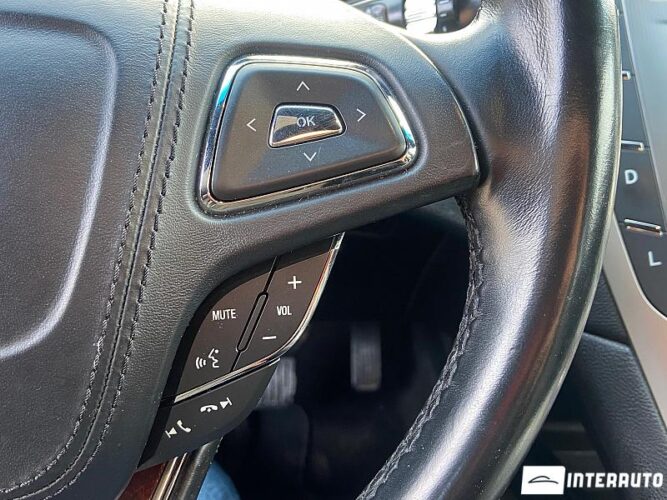 Lincoln MKZ 42 interauto-car