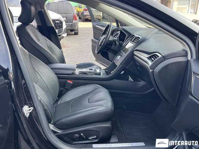 Ford Fusion 56 interauto-car