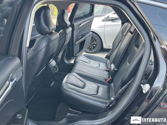Ford Fusion 54 interauto-car