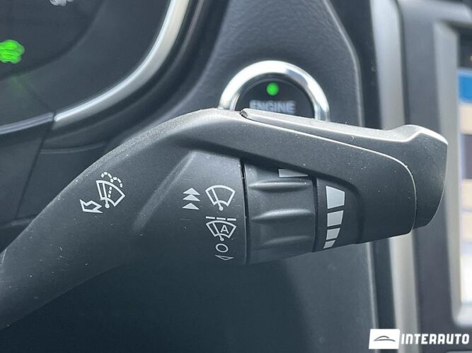 Ford Fusion 48 interauto-car