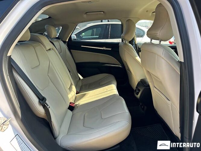 Ford Fusion 46 interauto-car