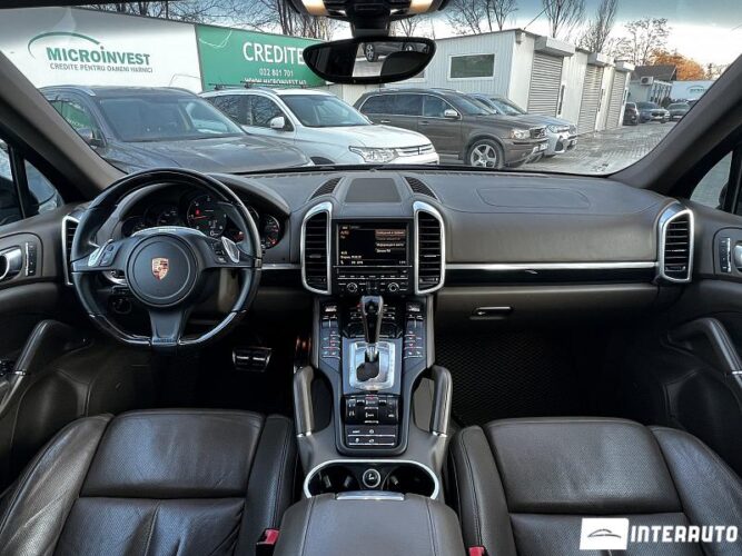 Porsche Cayenne 44 porsche Cayenne 2010