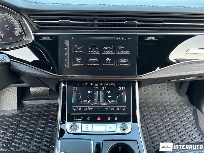 Audi Q7 58 interauto-car