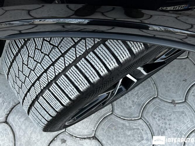 Audi Q7 73 interauto-car