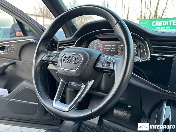 Audi Q7 57 interauto-car