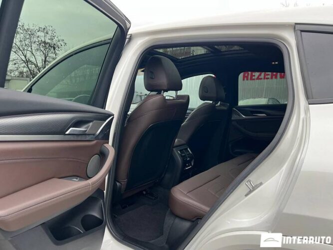BMW X4 2.0D 43 interauto-car