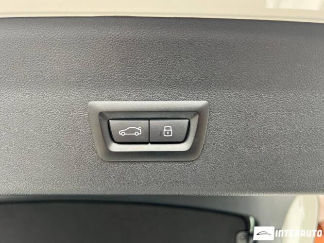 BMW X4 2.0D 45 interauto-car