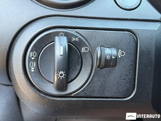 Ford Fiesta 43 interauto-car