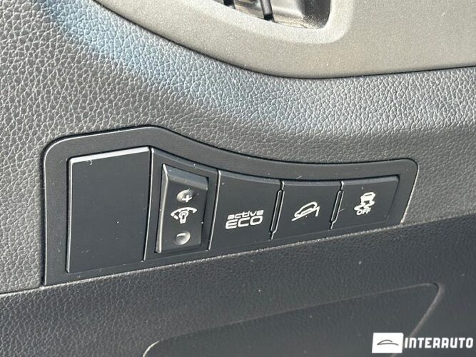 Kia Sportage 48 interauto-car