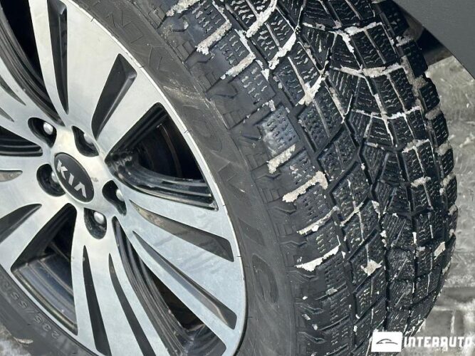 Kia Sportage 40 interauto-car