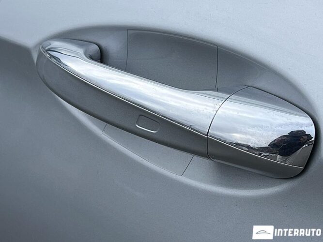 Mercedes E 220 52 interauto-car