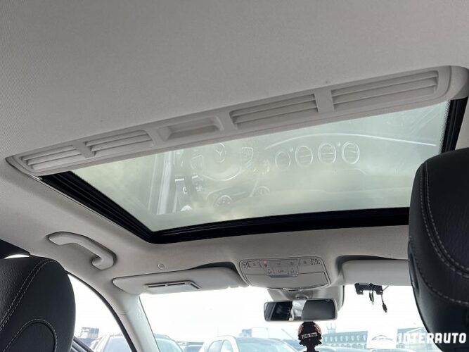 Mercedes E 220 48 interauto-car