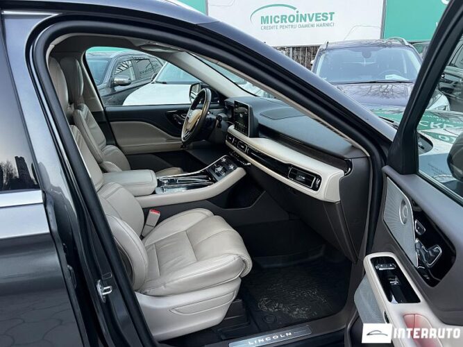 Lincoln Aviator 45 interauto-car