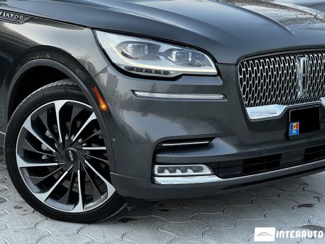 Lincoln Aviator 60 interauto-car