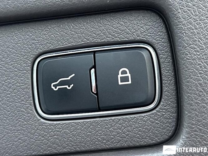 Lincoln Aviator 59 interauto-car