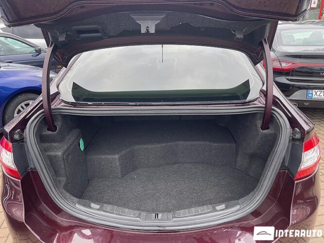 Ford Fusion 35 interauto-car