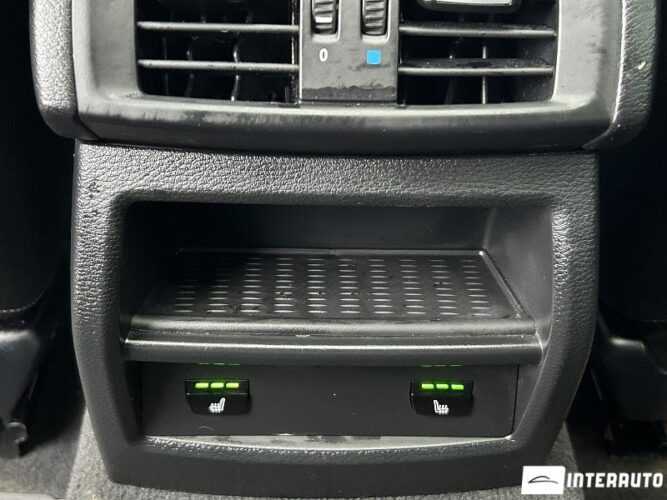 BMW X3 2.8i 48 interauto-car