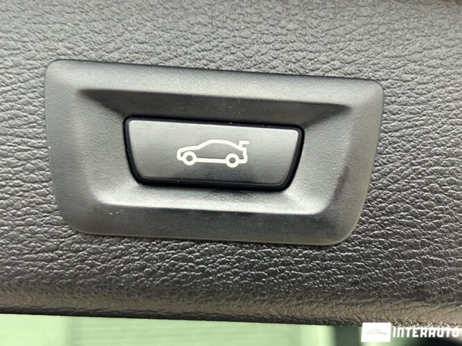 BMW X3 2.8i 51 interauto-car