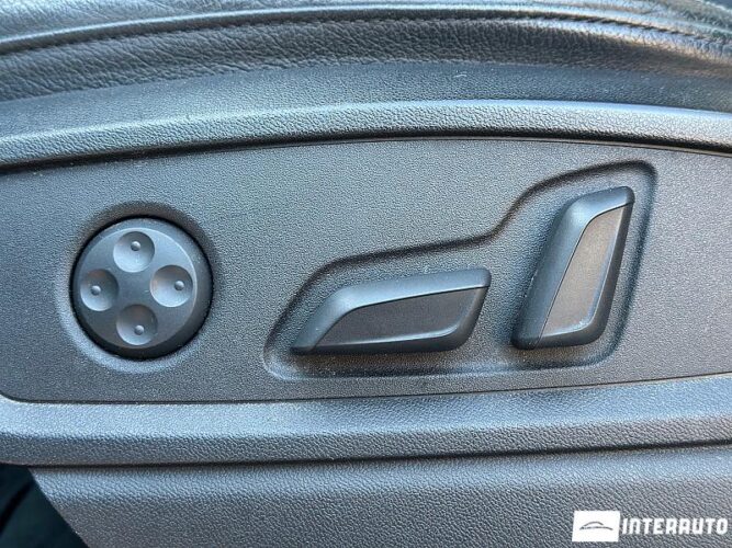 Audi Q5 48 interauto-car