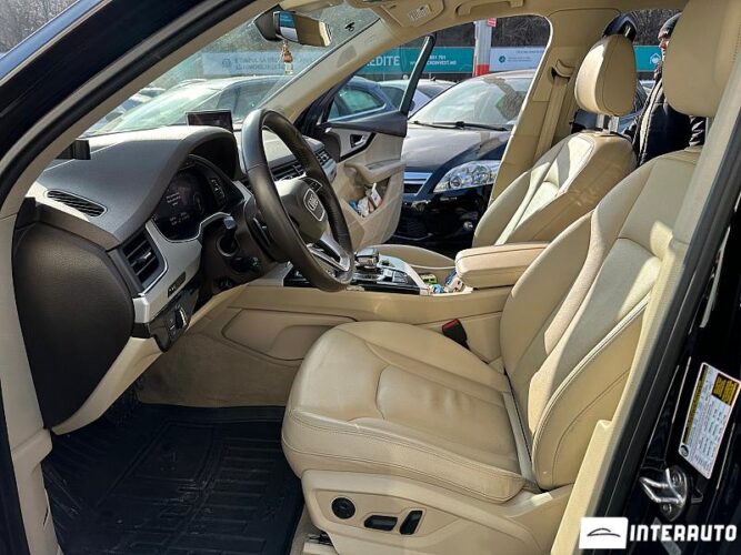Audi Q7 34 interauto-car