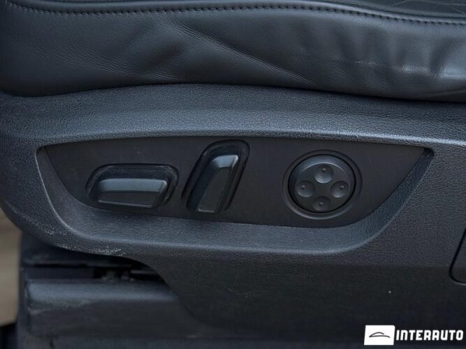 Audi Q7 39 interauto-car