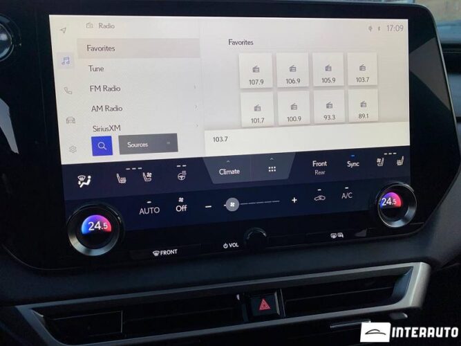 Lexus RX 350h 48 interauto-car