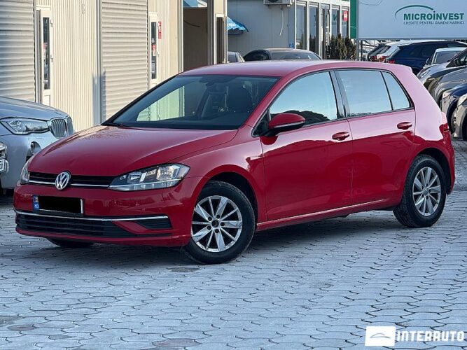 Volkswagen Golf 2019 doar la InterAuto