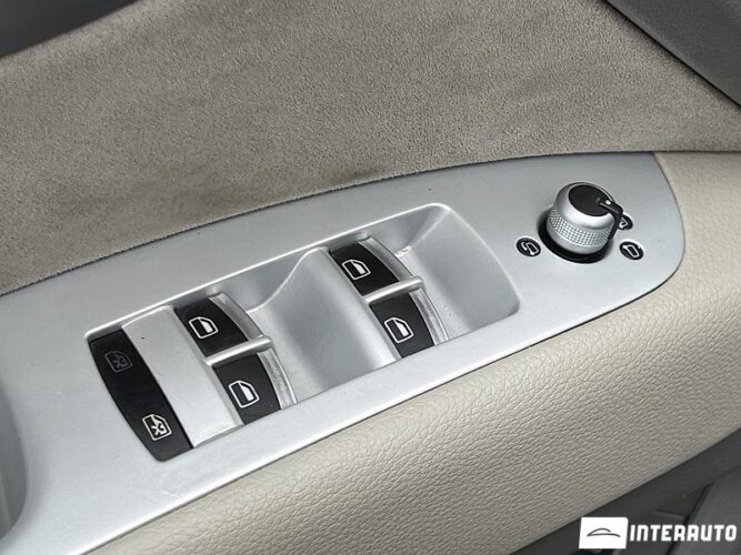 Audi Q7 57 interauto-car