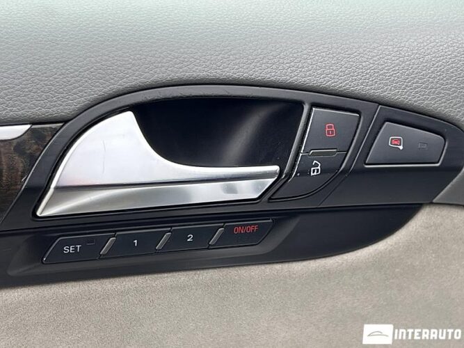 Audi Q7 56 interauto-car