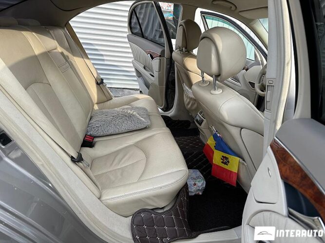 Mercedes E 280 46 interauto-car