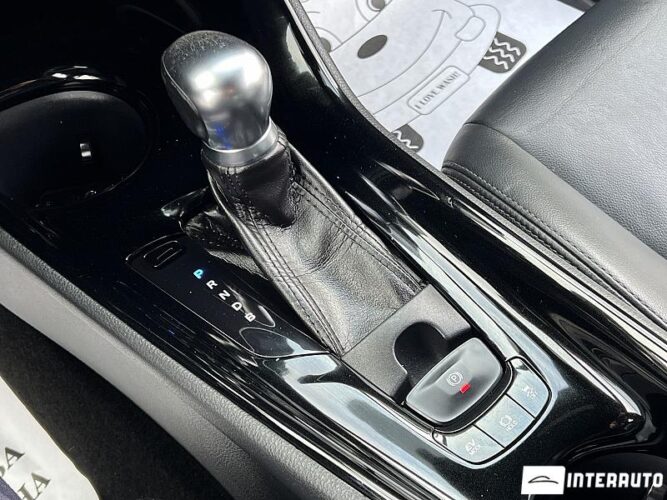 Toyota C-HR 45 interauto-car