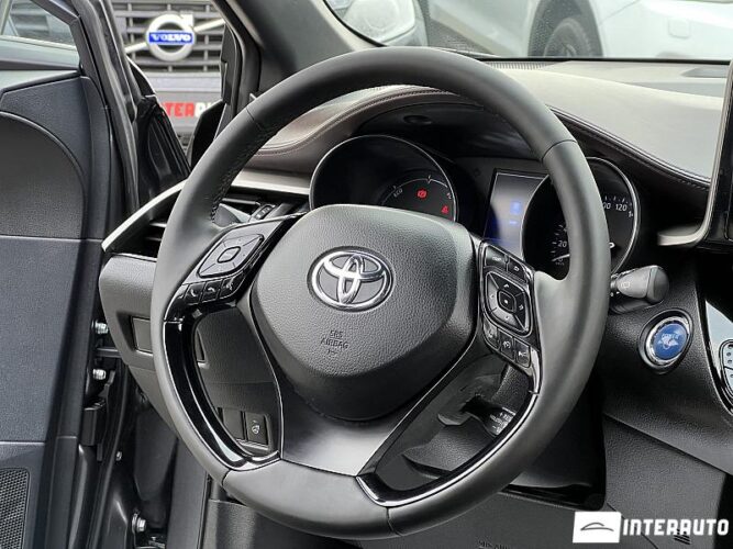 Toyota C-HR 40 interauto-car