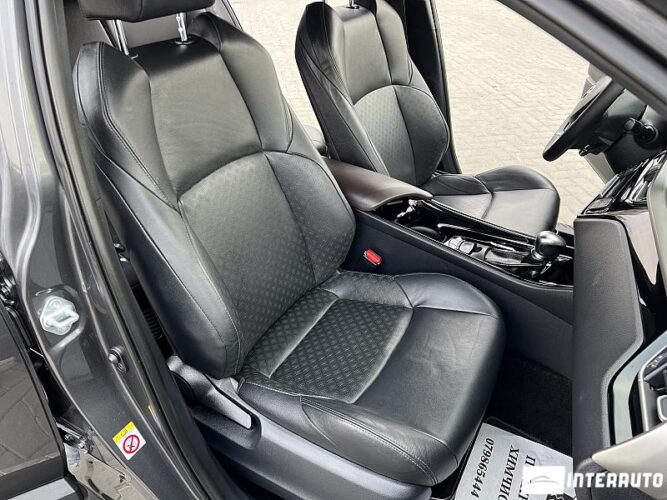 Toyota C-HR 48 interauto-car