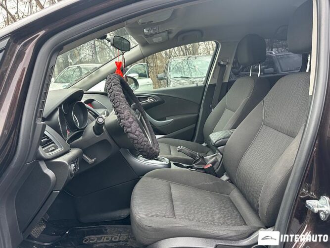 Opel Astra 31 interauto-car