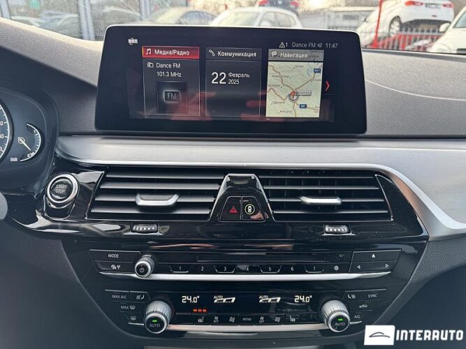 BMW 530e 54 interauto-car