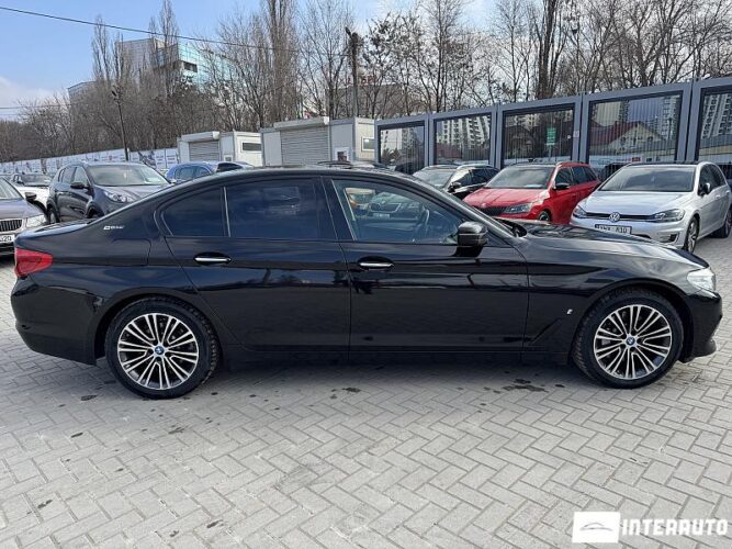 BMW 530e 42 interauto-car