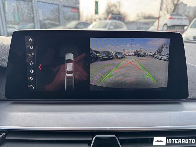 BMW 530e 53 interauto-car