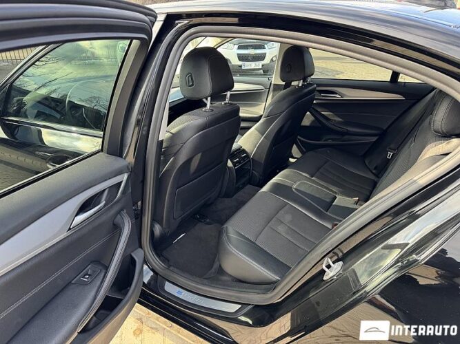 BMW 530e 60 interauto-car