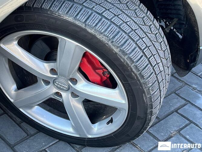 Audi Q7 49 interauto-car