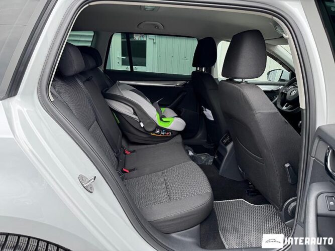 Skoda Octavia 43 interauto-car