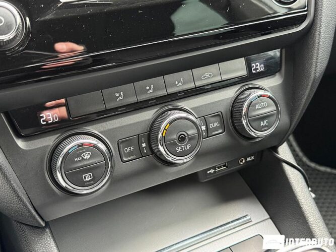 Skoda Octavia 40 interauto-car