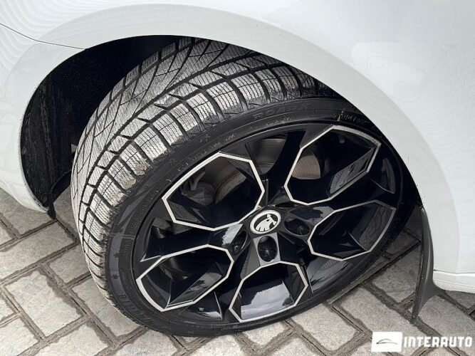 Skoda Octavia 44 interauto-car