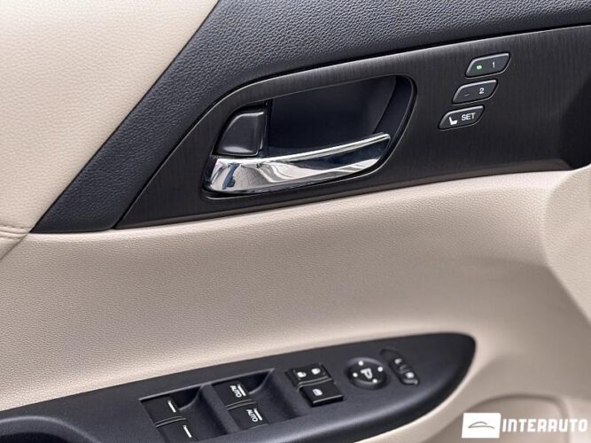 Honda Accord 36 interauto-car