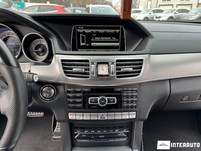 Mercedes E 300h 53 interauto-car