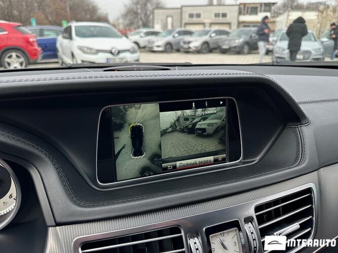 Mercedes E 300h 51 interauto-car